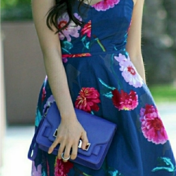 💐 Sz4 Banana Republic Spaghetti strap ALine Dress - Picture 4 of 10